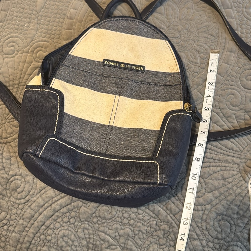 TOMMY HILFIGER Backpack. - Picture 10 of 10